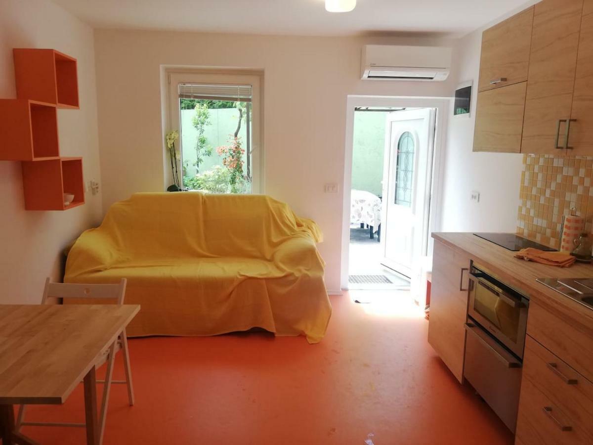 Apartma Ada Изола Экстерьер фото